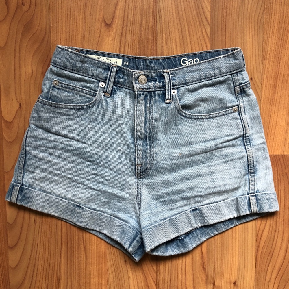 Vintage GAP High Rise Shorts